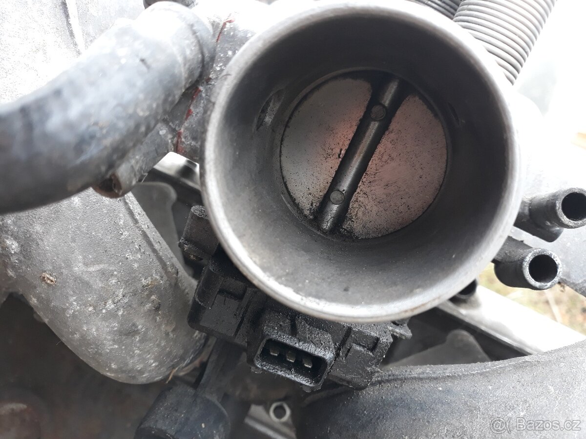 Bmw E30 dily, motor m20b20, chladic, naprava, stabilizator - 5