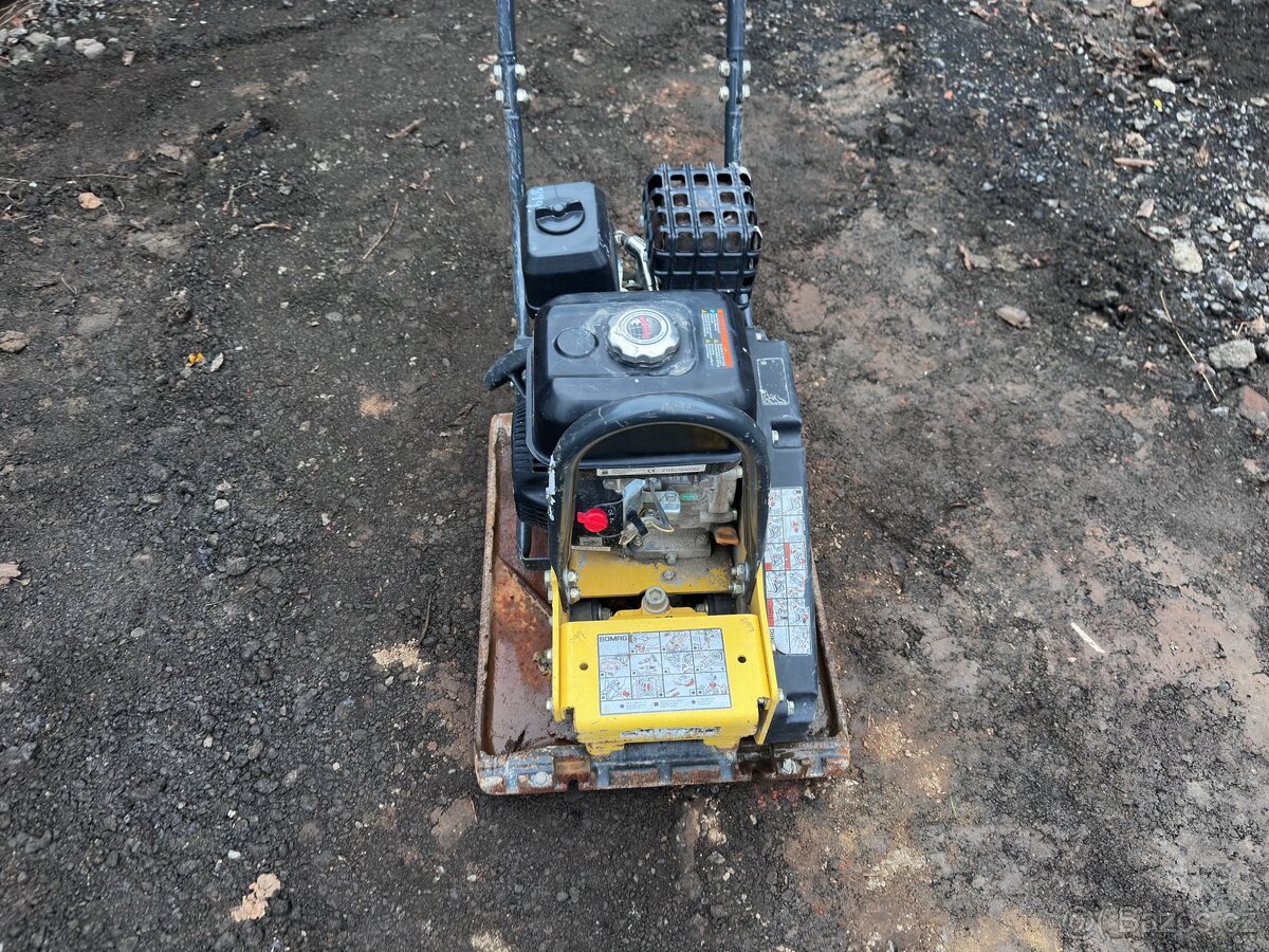 Bomag BVP 18/45 - jednosměrná vibrační deska - 5