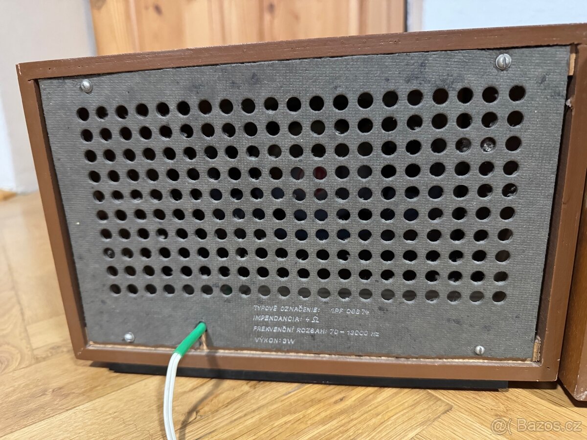 TESLA Bohemia 541 A – retro rádio - 5