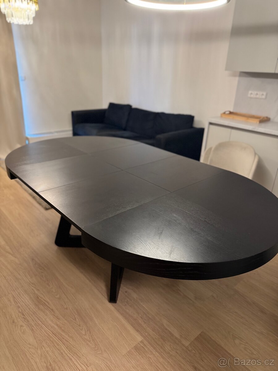 Rozkládací jídelní stůl – černý, moderní design Windsor & Co - 5