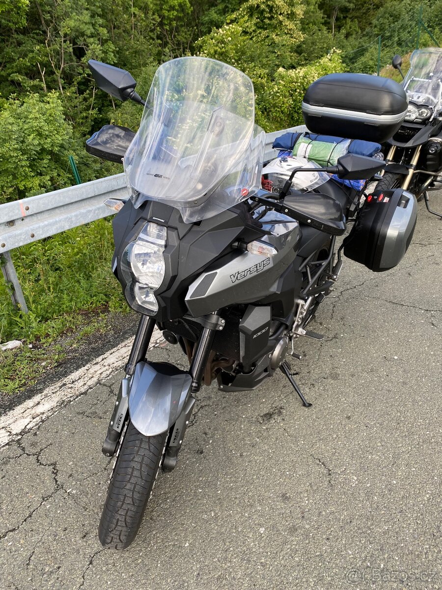 Kawasaki Versys 1000 - 5
