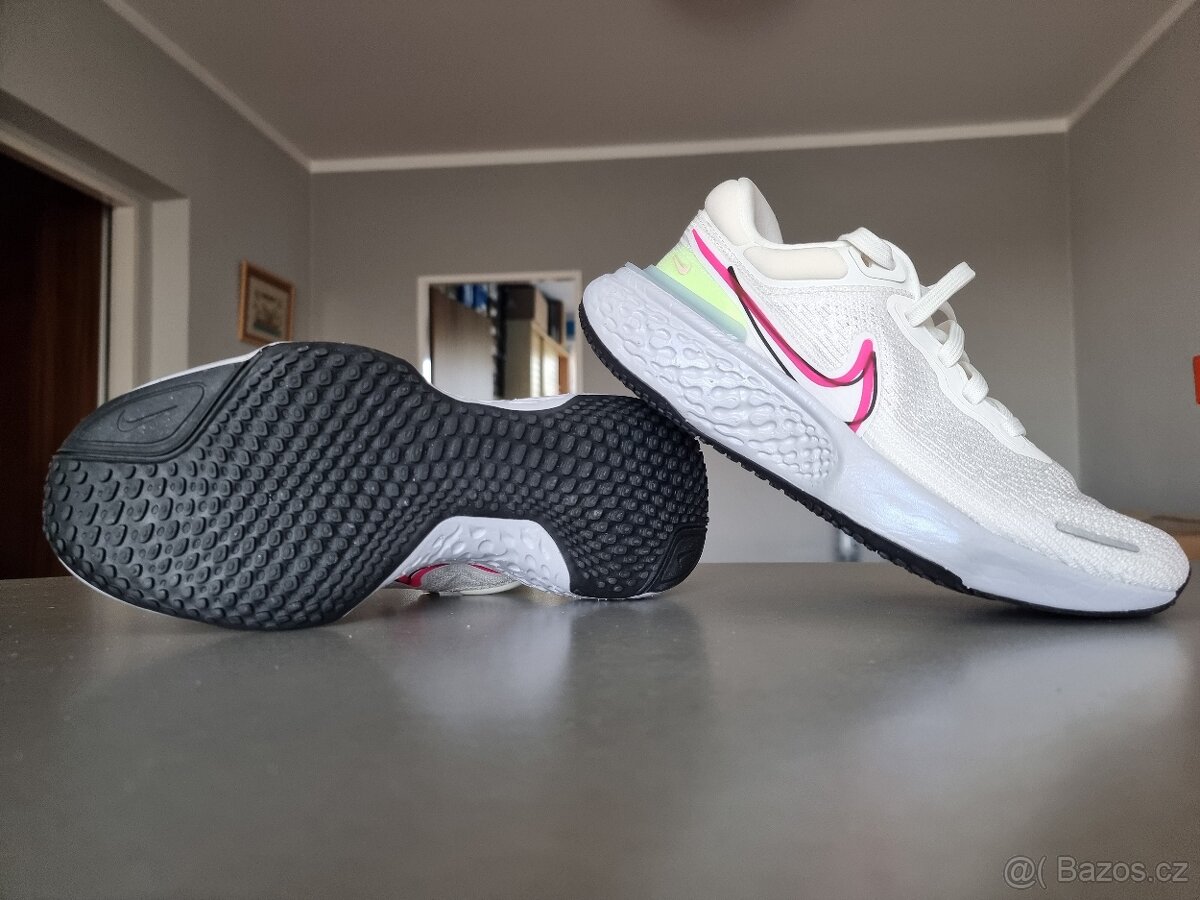 Nike ZOOMX Invincible Run - 5