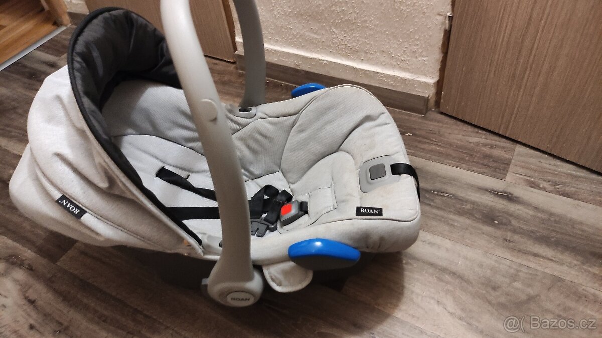 Kočárek trojkombinace. - 5