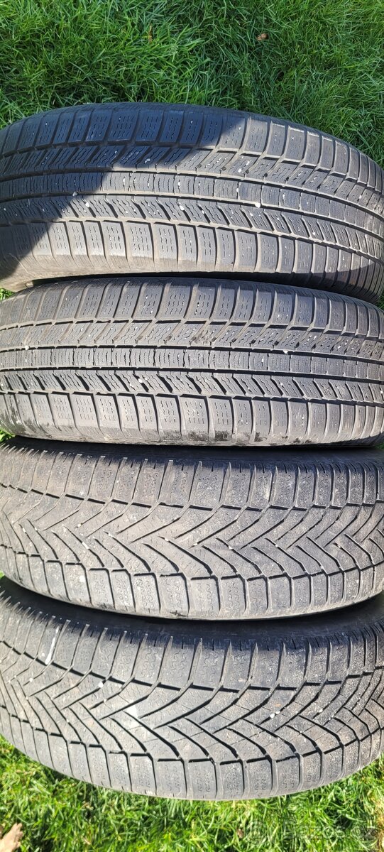 Zimní pneu 205/60/16 R.v.24 - 5