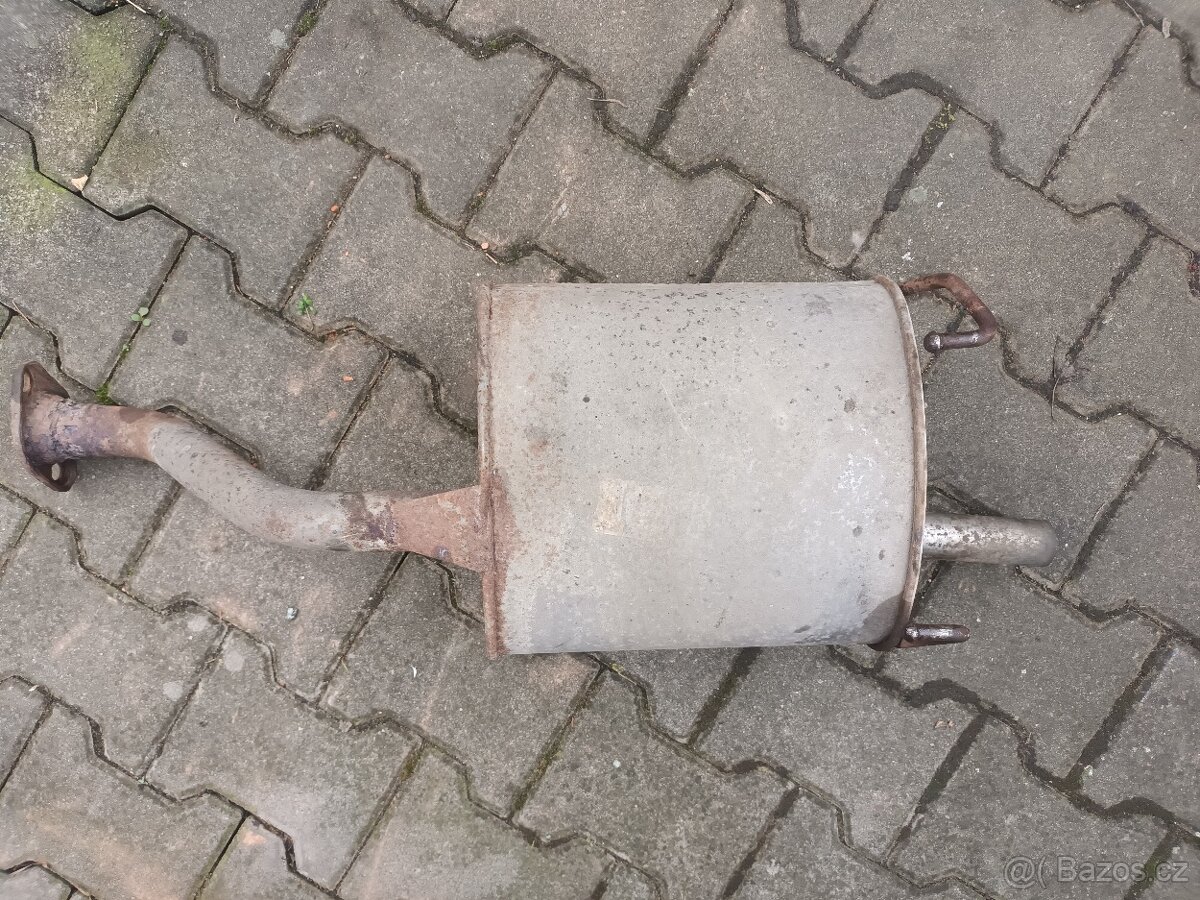 Vyfuk zadní tlumič - 5