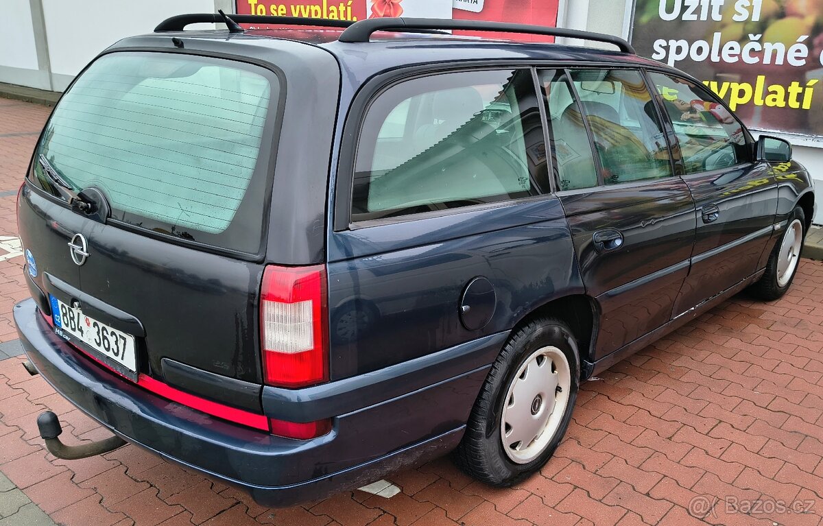 Opel omega - B caravan 2.2 benzín - 5