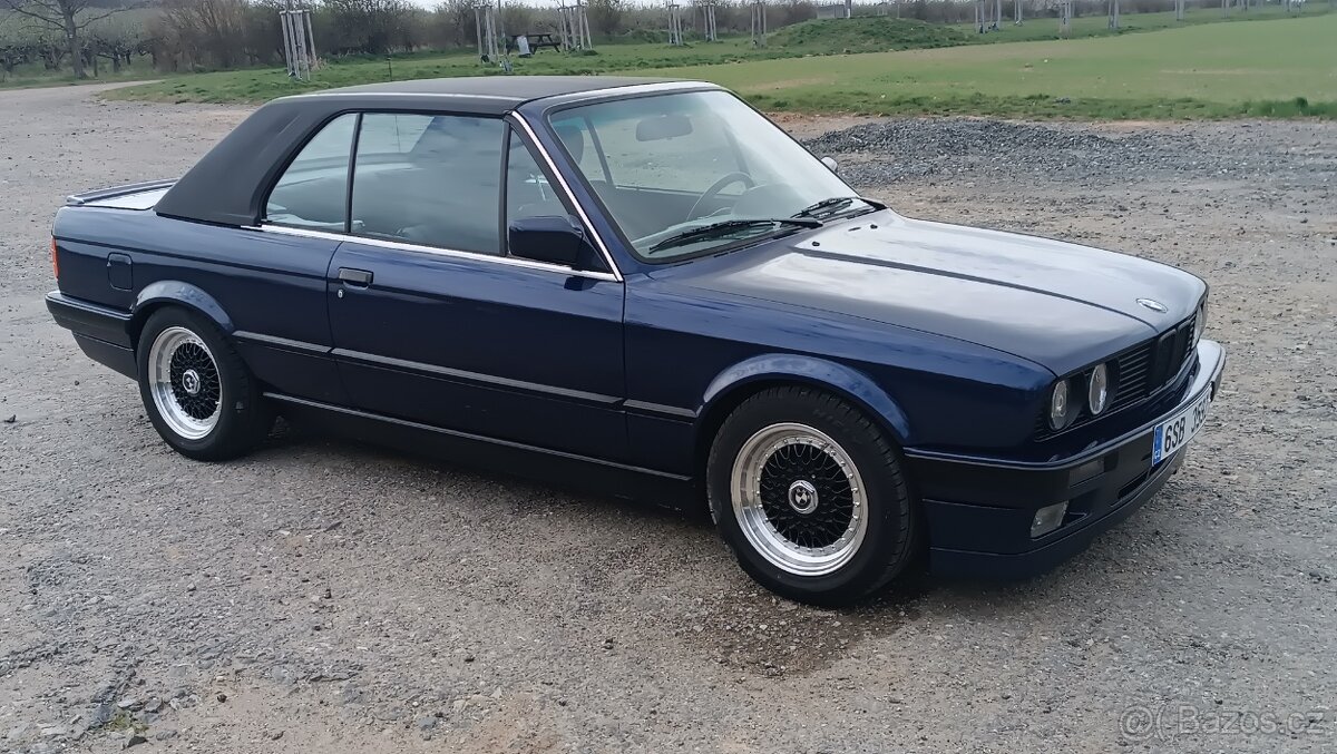 BMW E30 325i cabrio