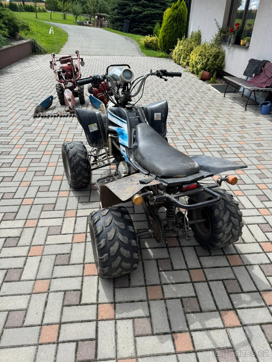 Čtyřkolka 200 ccm