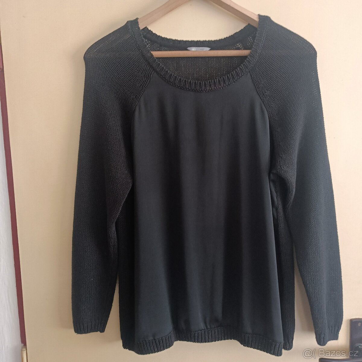 Dámské oblečení různé - 5