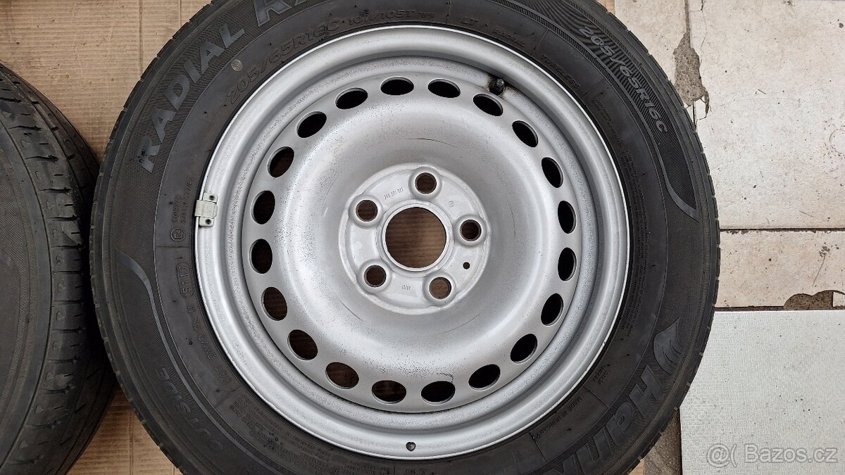 Sada disků VW 16" 5x120 letní pneu 205/65 R16C 3-7mm - 5