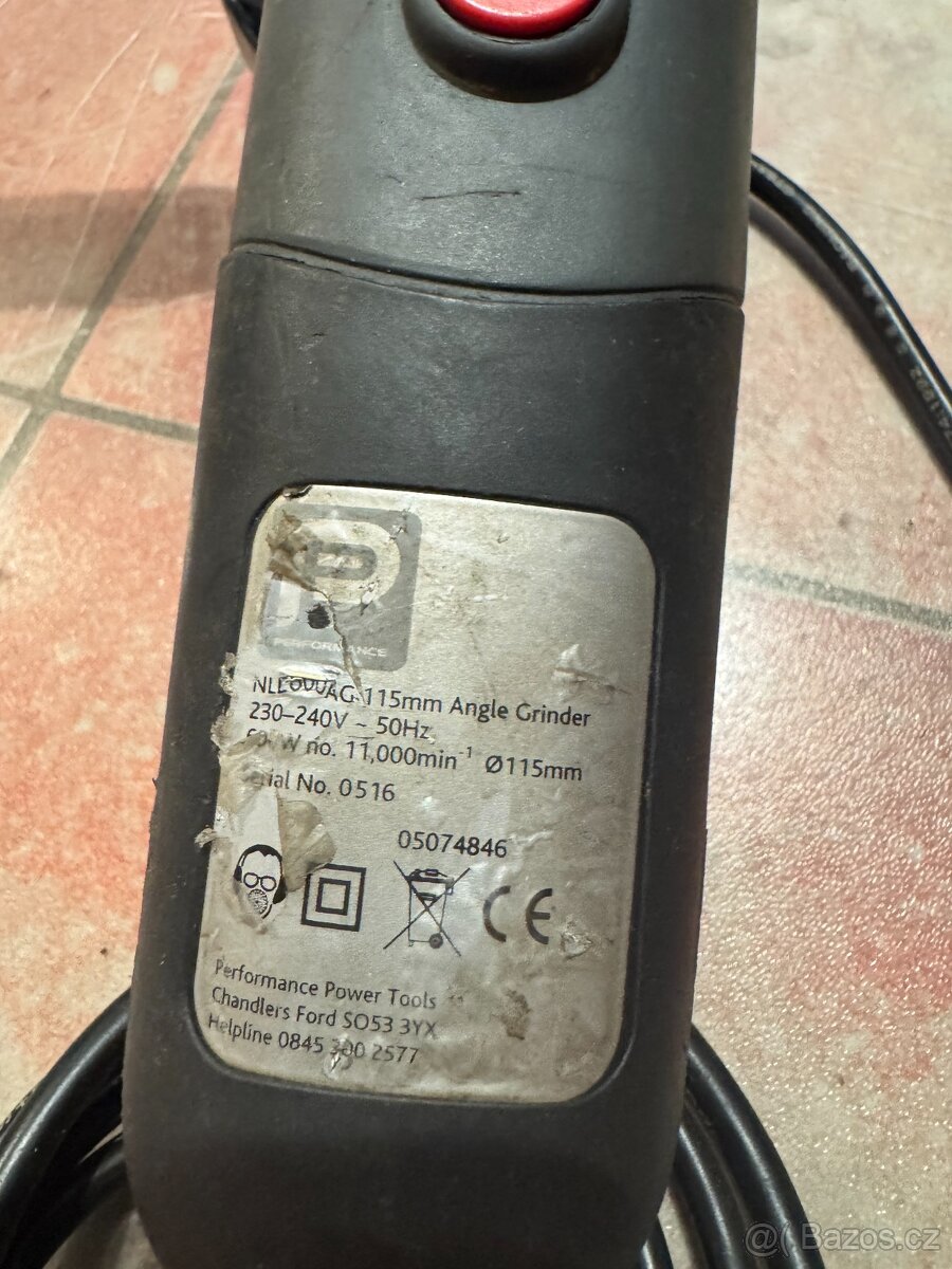 Úhlová bruska Power Tools Performance - 5