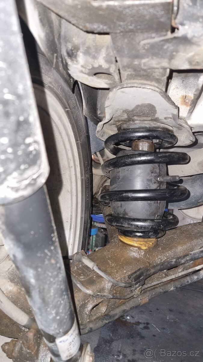 Vzduchové Mechy do SUV, Dodávky , Osobné autá - 5