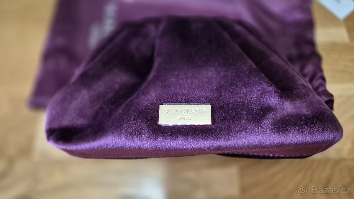 Psaníčko Marciano Guess- nové - 5