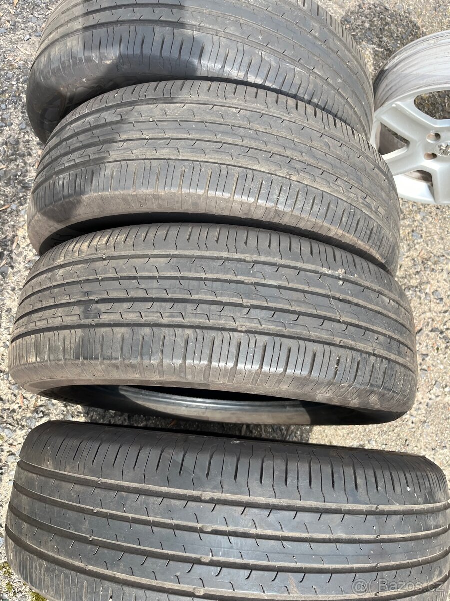 215/65/17” letni Continental - 5