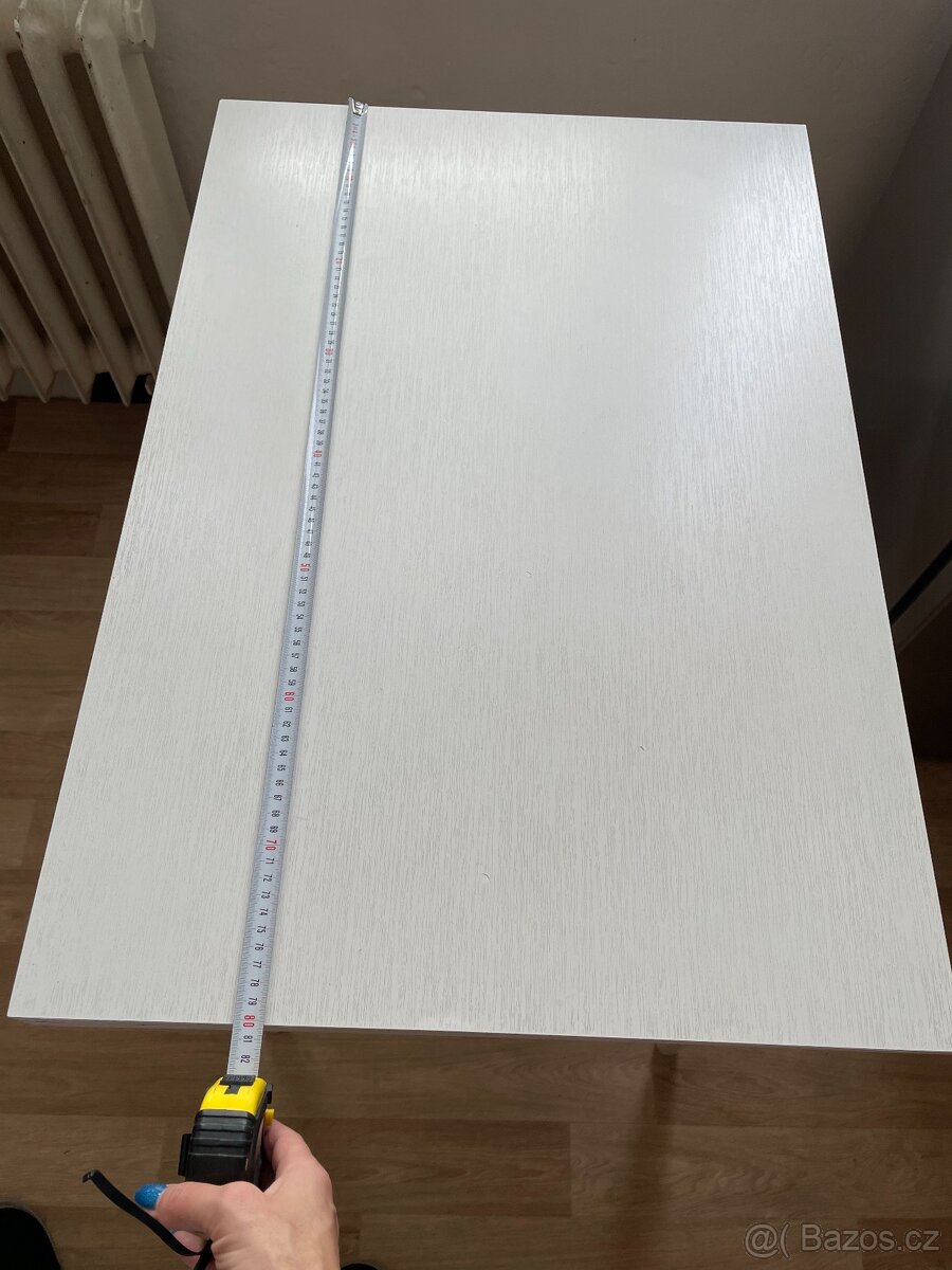 Jídelní stůl a židle - 5