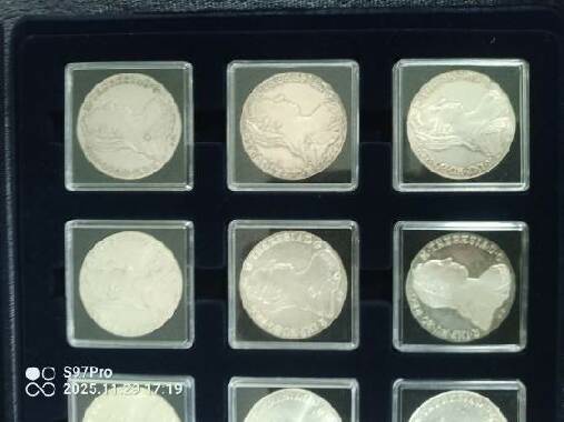 Stříbrná mince levantsky tolar - 5