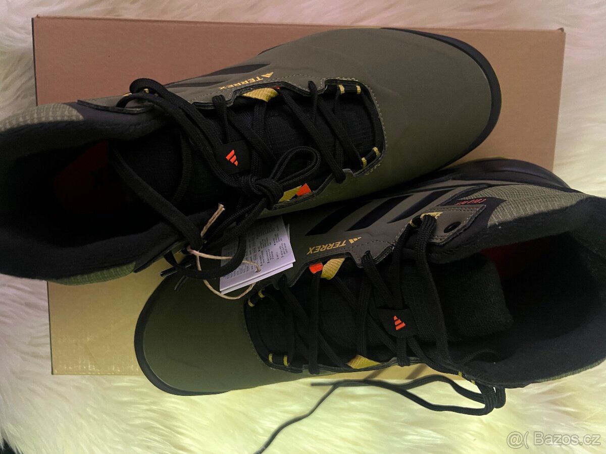 Boty Terrex Ax4 membrána - 29 cm - NOVÉ PC: 3.600,- Kč - 5