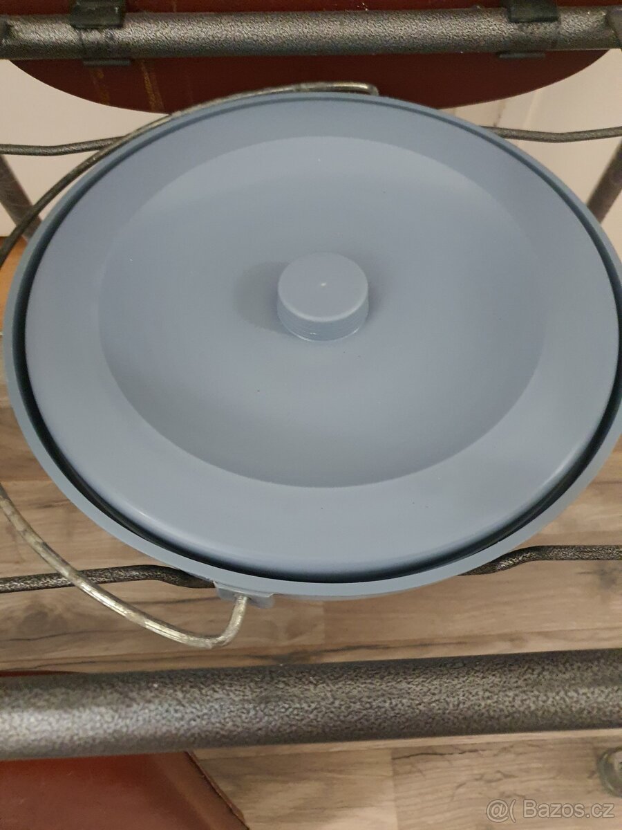 NOVÁ NEPOUŽITÁ toaletní židle klozetové WC křeslo - 5