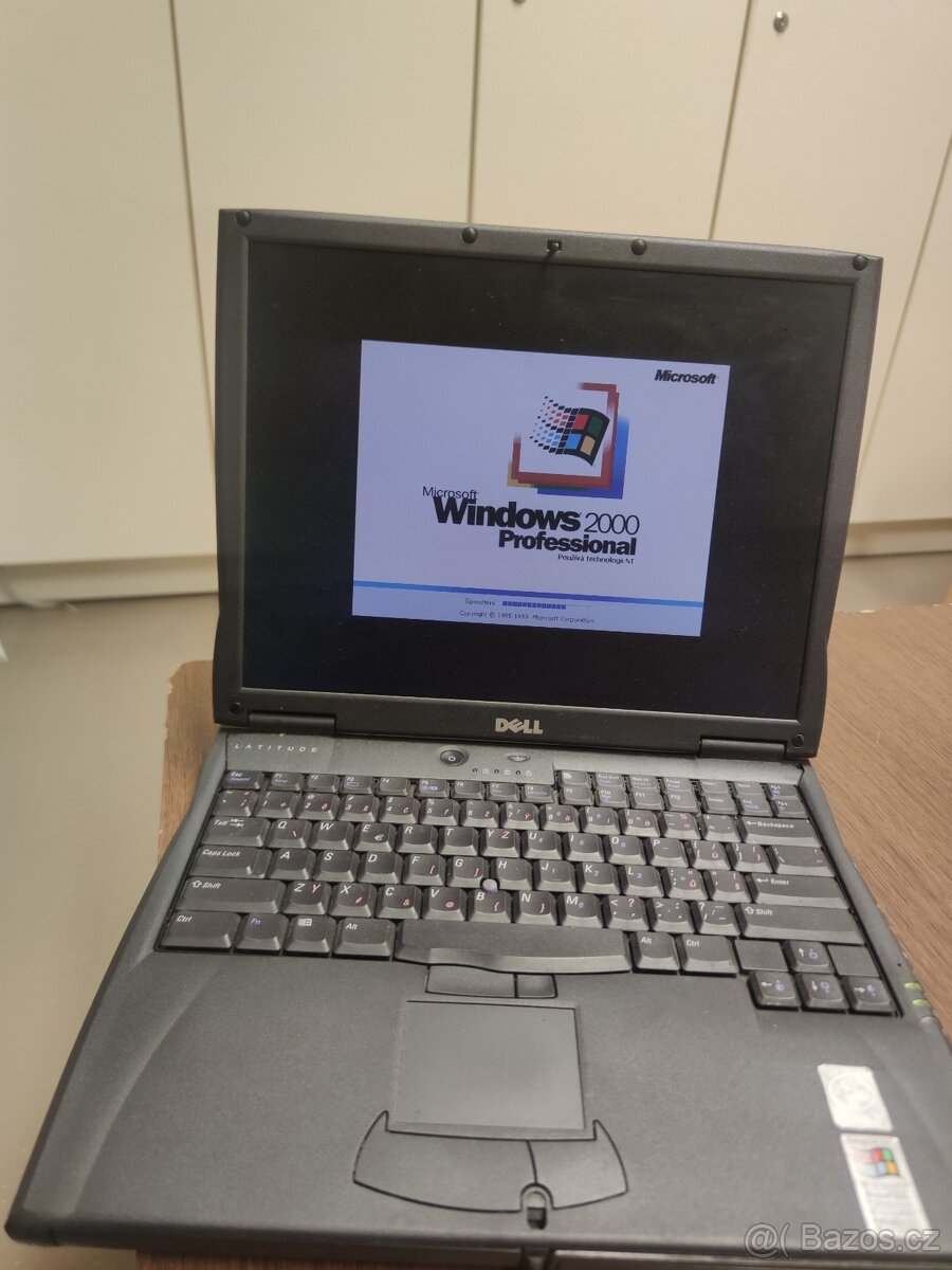 DELL Latitude veterán stáří 25 let - 5