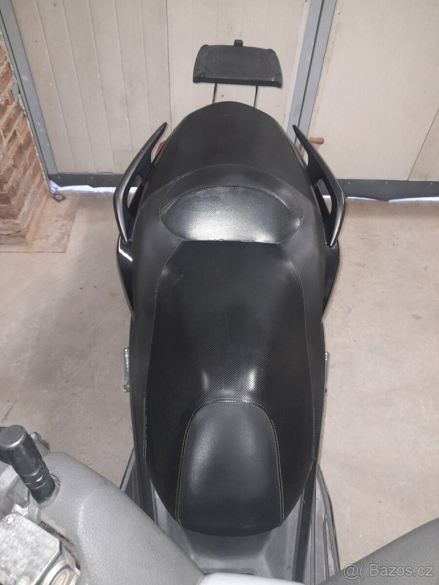 Yamaha X max 125 r.v.2010 - 5