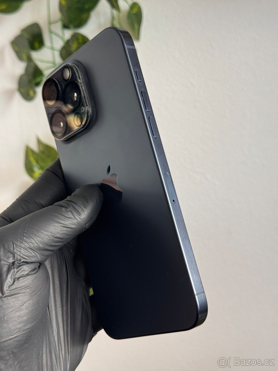 iPhone 15 Pro Max 256GB modrý - 5