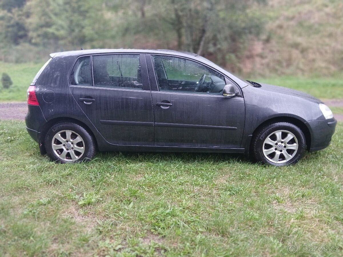 Vw golf 5 1.4 - 5
