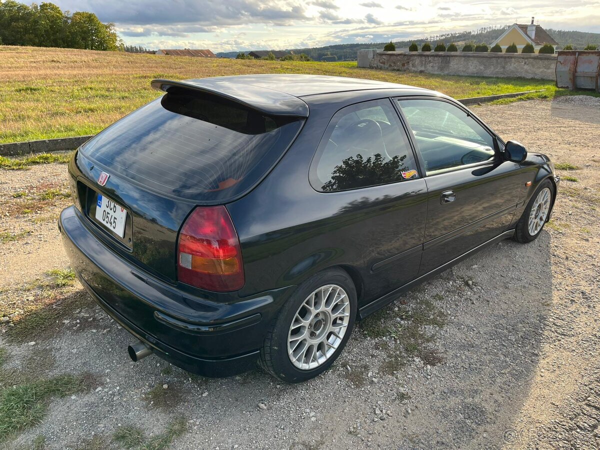 Honda Civic vti s 118kw - 5