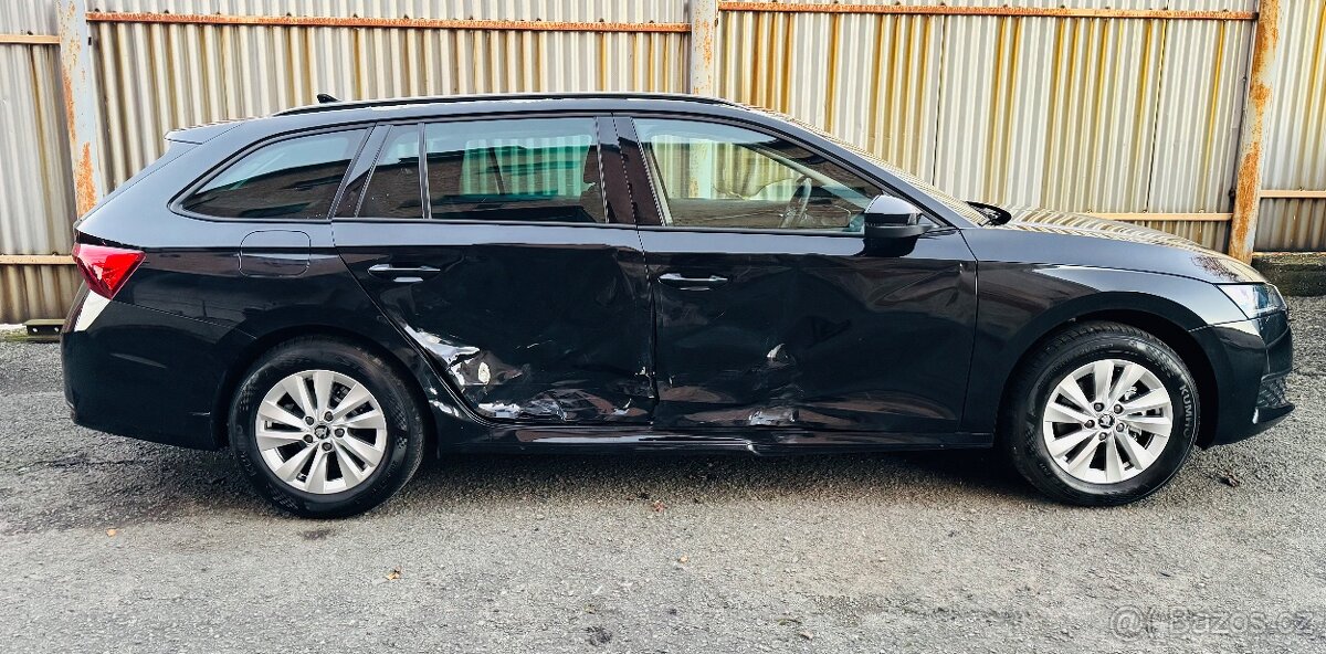 Škoda Octavia IV 1,5 TSI KOMBI 8/2025,4000km,AUTOKLIMA,LED - 5