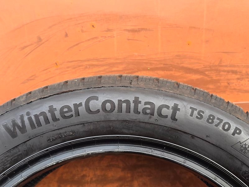 Zimní Continental 215/55/17 XL - 5