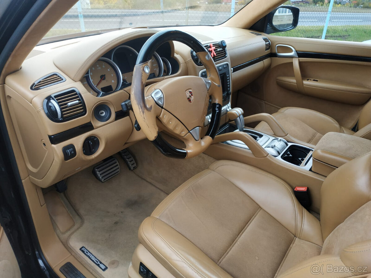 Porsche Cayenne GTS 4,8 V8 - 5