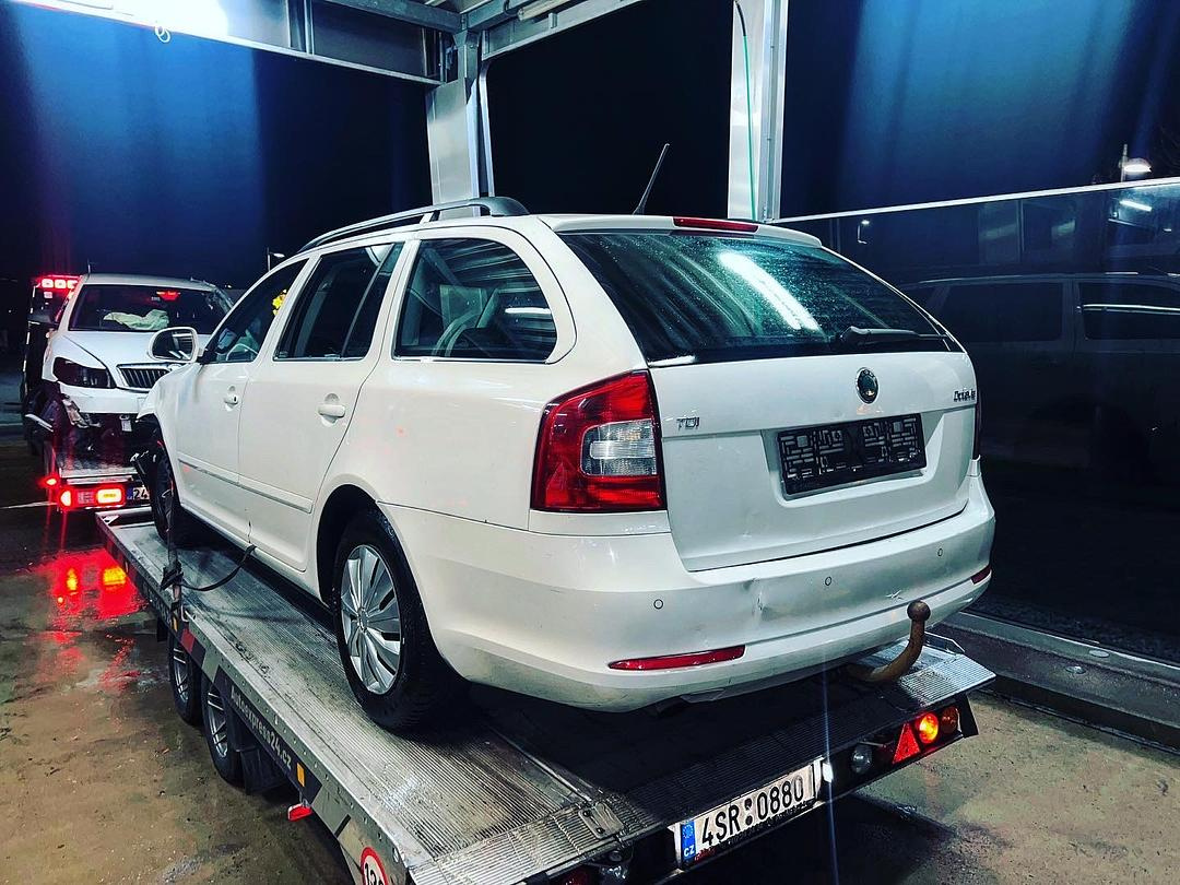 Veškeré náhradní díly Škoda Octavia 2 facelift CFHC NFP LF9E - 5