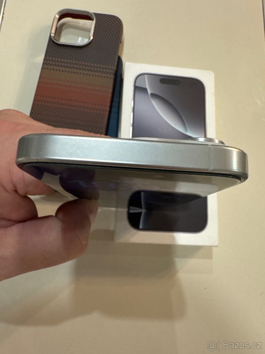 Apple iPhone 16 pro 128GB - 5