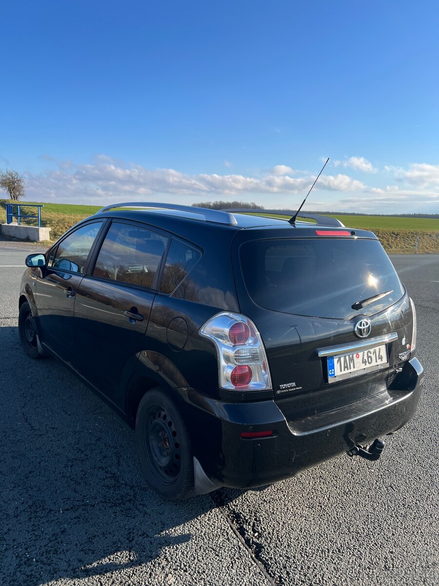 Toyota Corolla Verso 2,2 D4D 100kw - 5