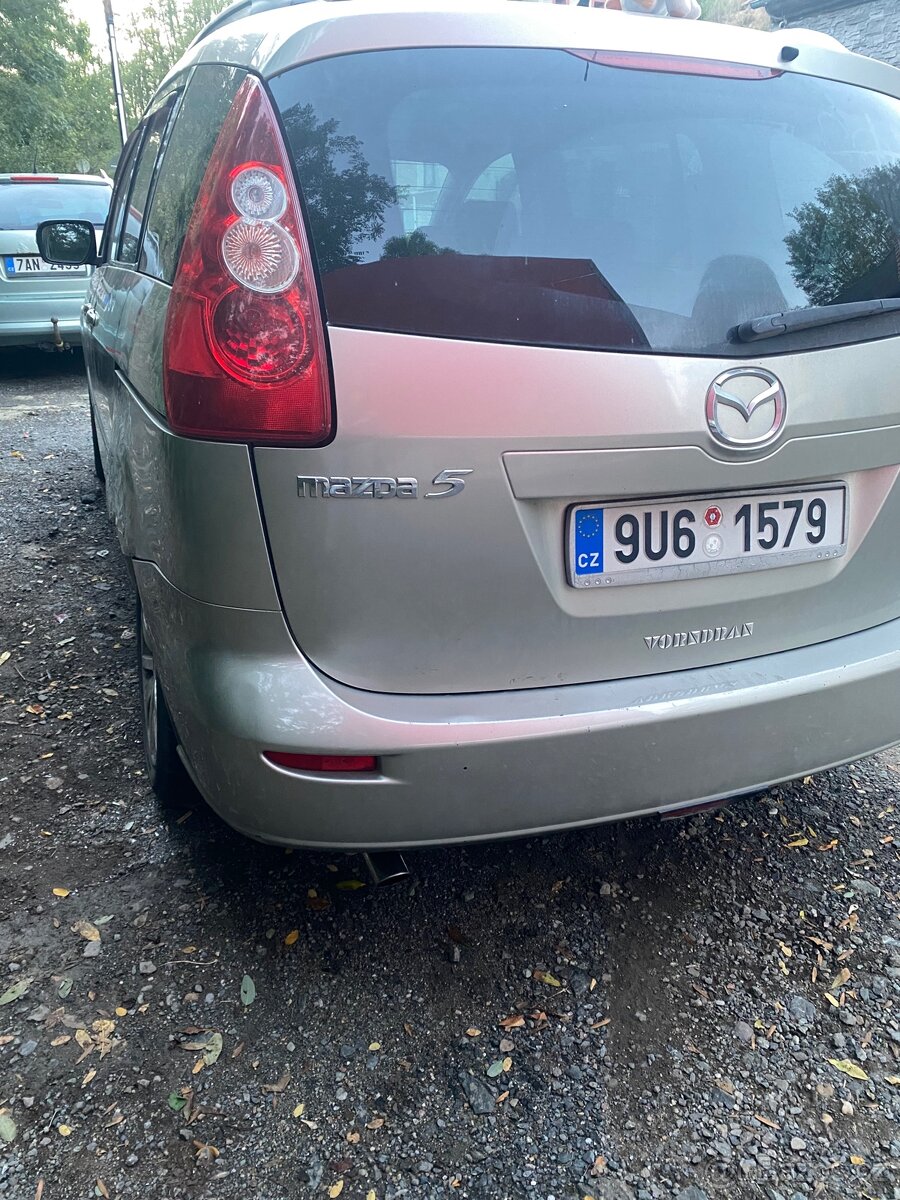 Mazda 5 - 5
