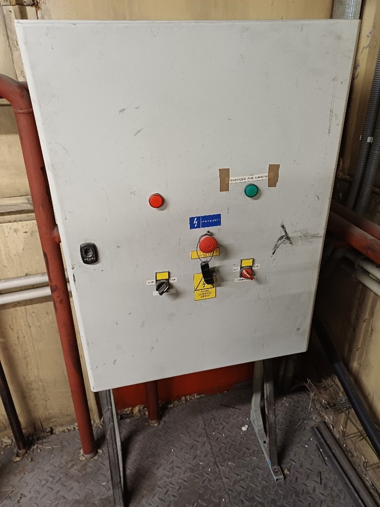 Gumárenský kalandr - 5