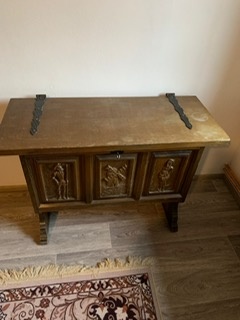 Starý španělský nábytek - 5