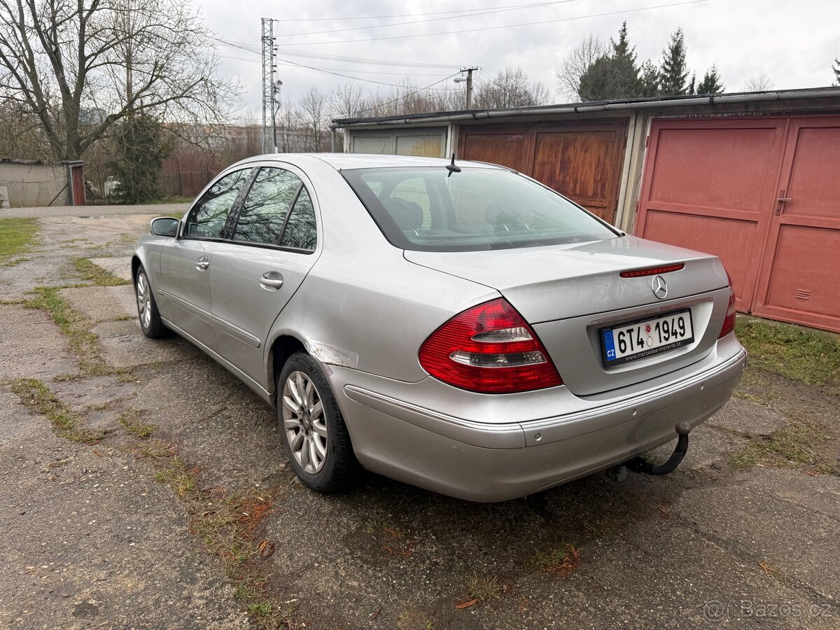 Mercedes Benz W211 270CDi - 5