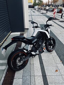 KTM DUKE 200 2014 A2 ZĽAVA - 5