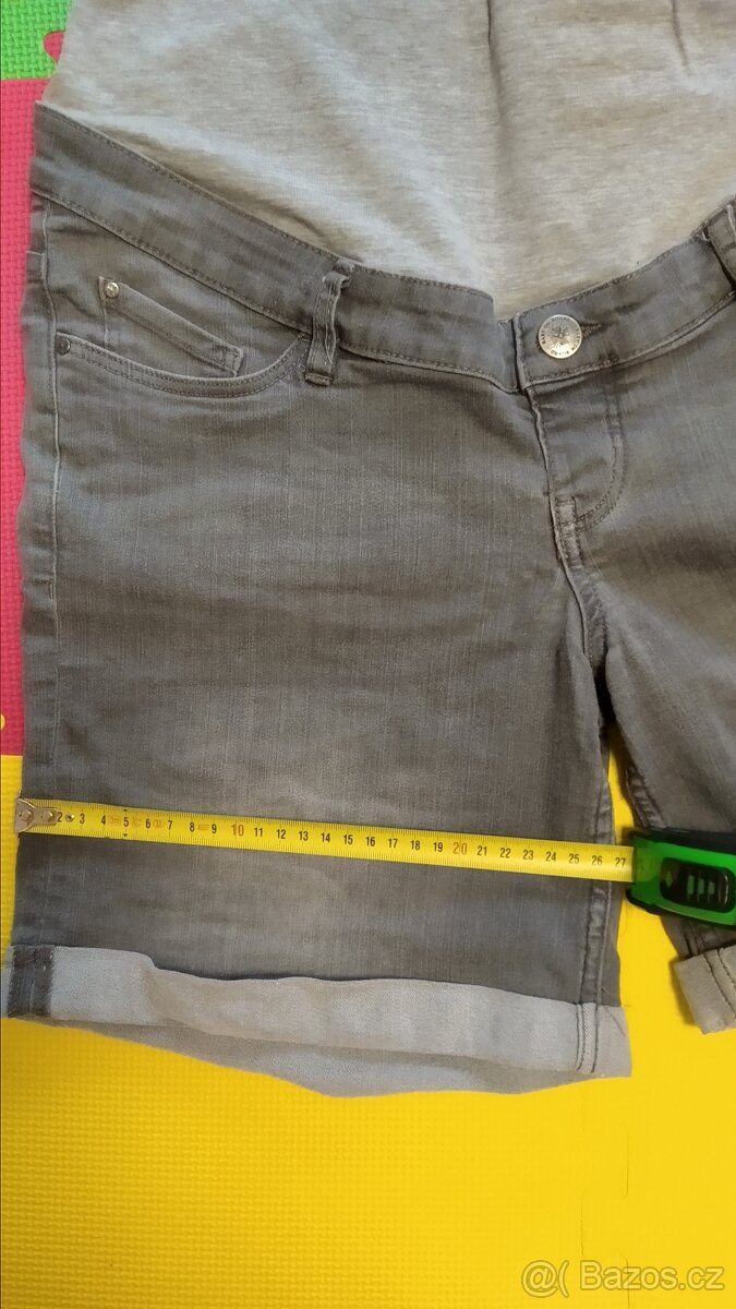 Těhotenské riflové kraťasy, vel. 40 - 5