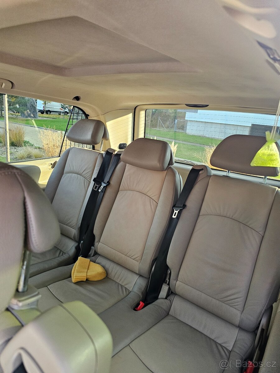 Viano - 5