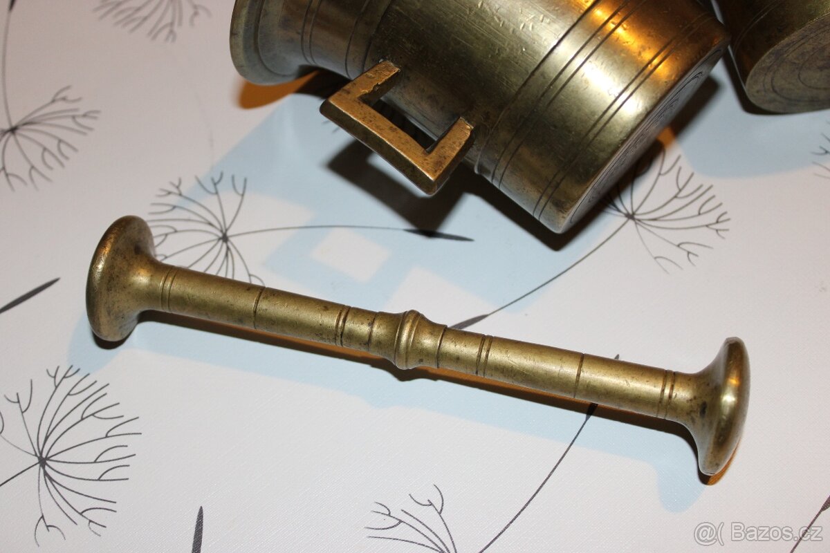 3 X MOSAZNÝ HMOŽDÍŘ - 5