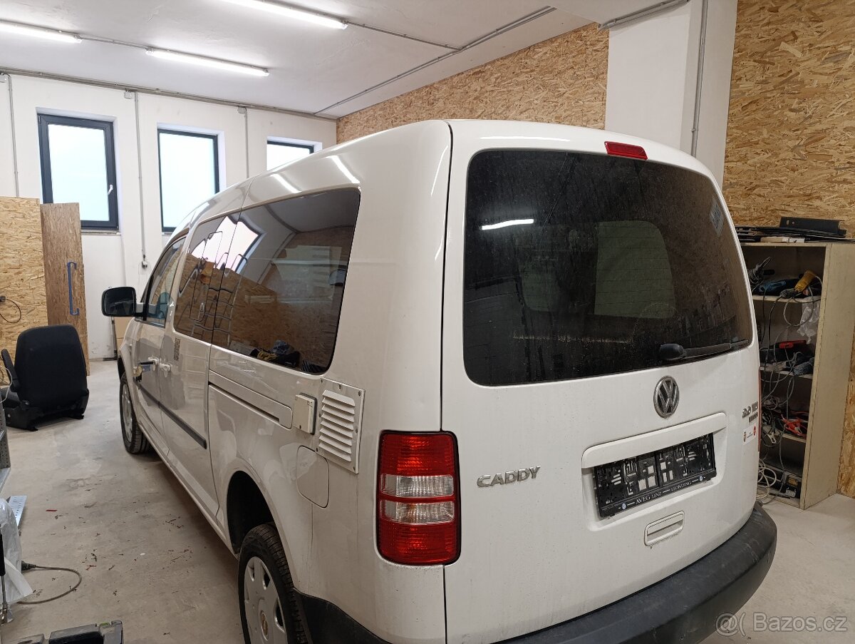 volkswagen Caddy Maxi 4x4 - 5
