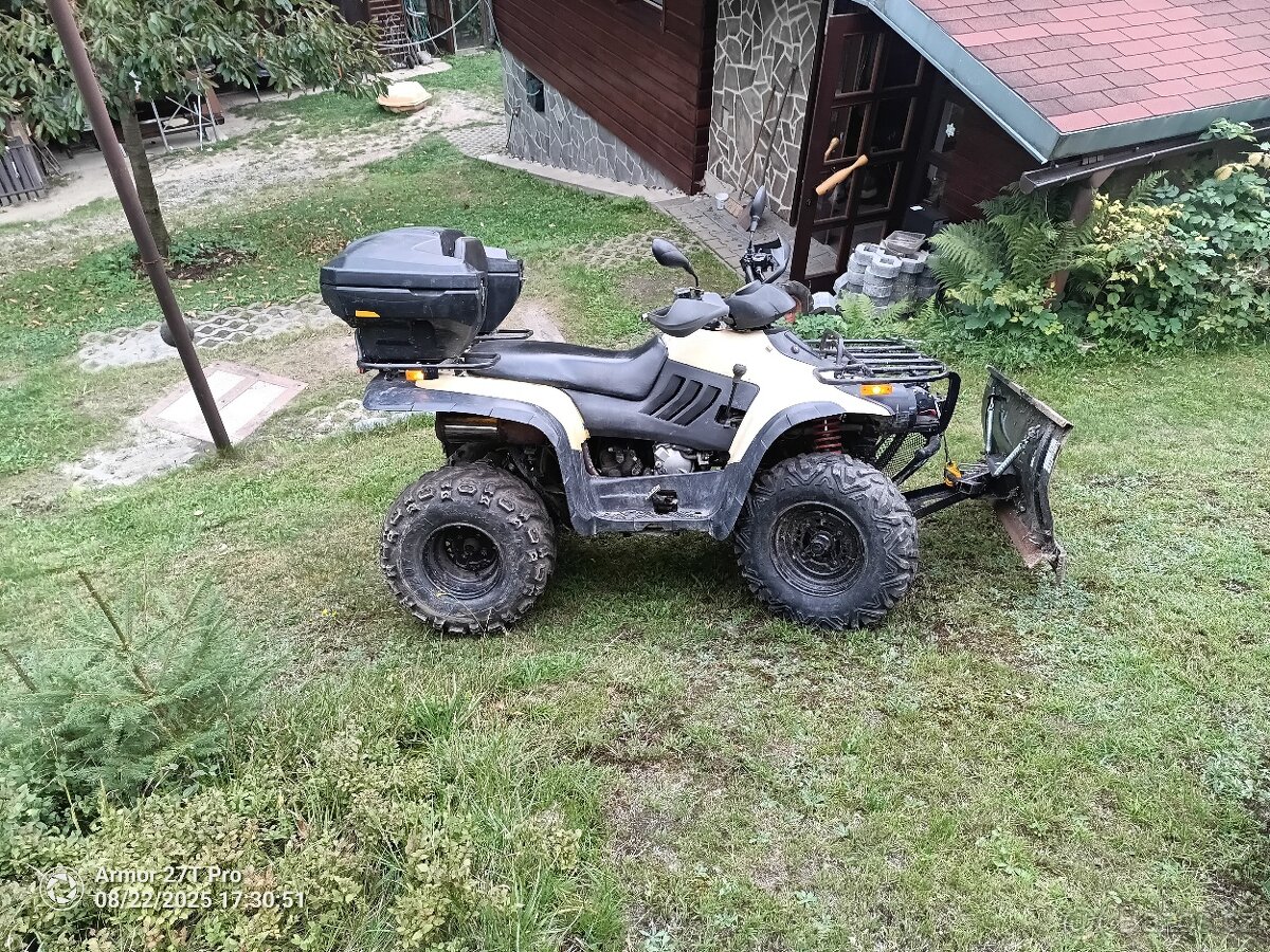 Linhai 300 4x4 tornádo