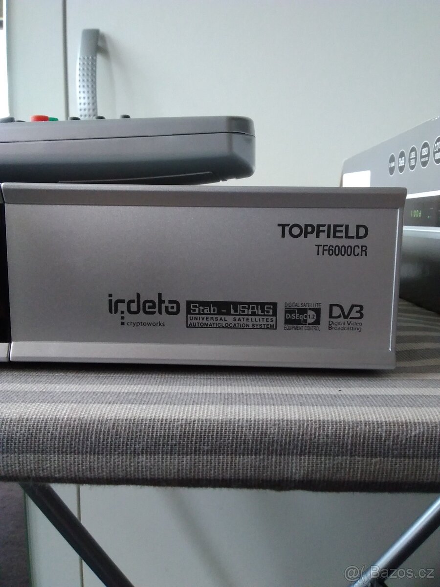 Digitální satelitní přijímač Topfield TF6000CR - 5