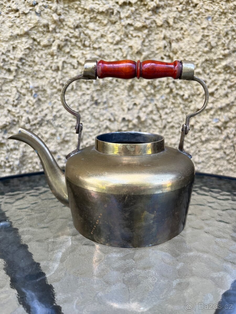 Stará mosazná konvička - 5