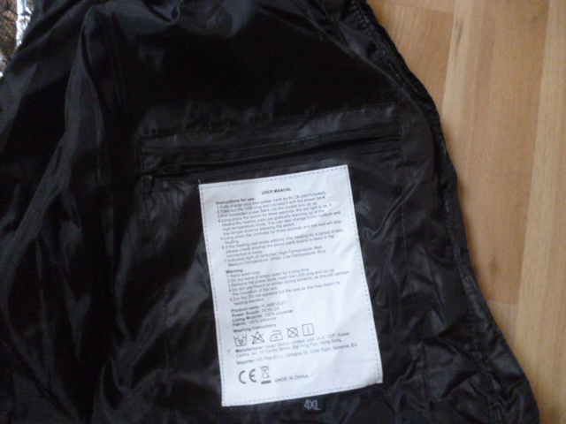 prošívaná vesta vel. 4 XL - 5