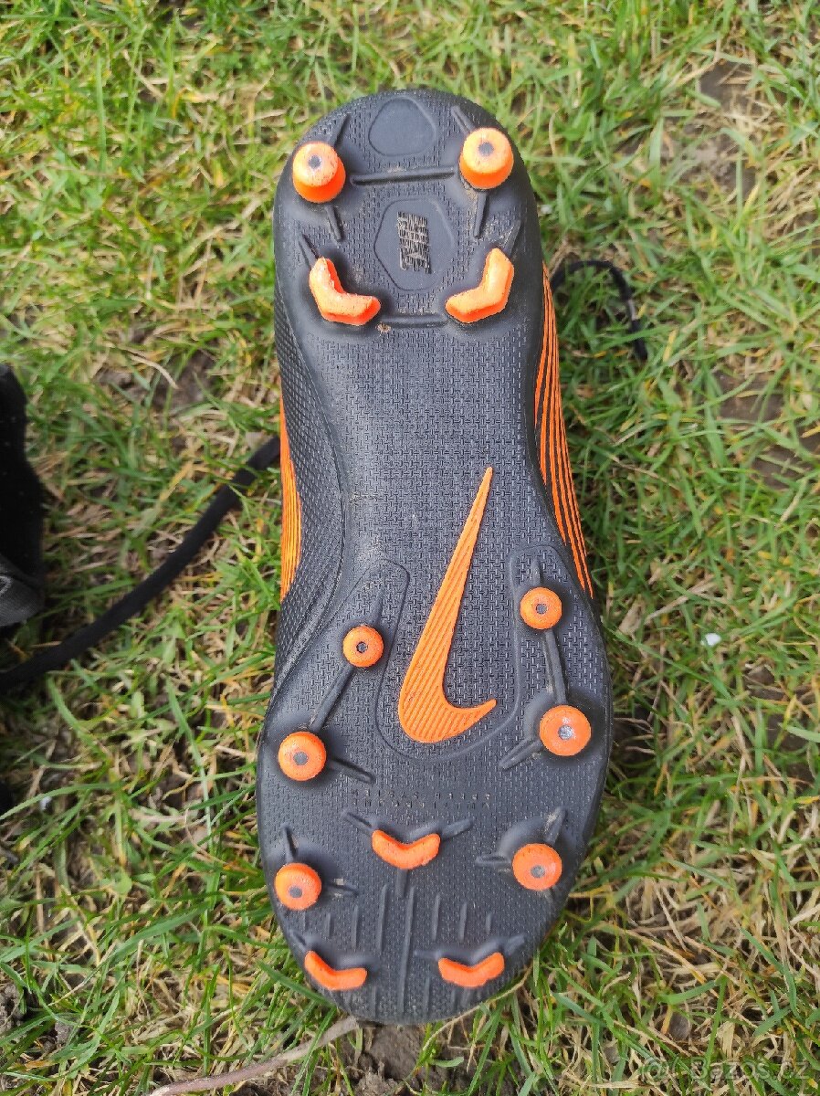 Kopačky Nike Mercurial vel. 38 (24 cm) - 5