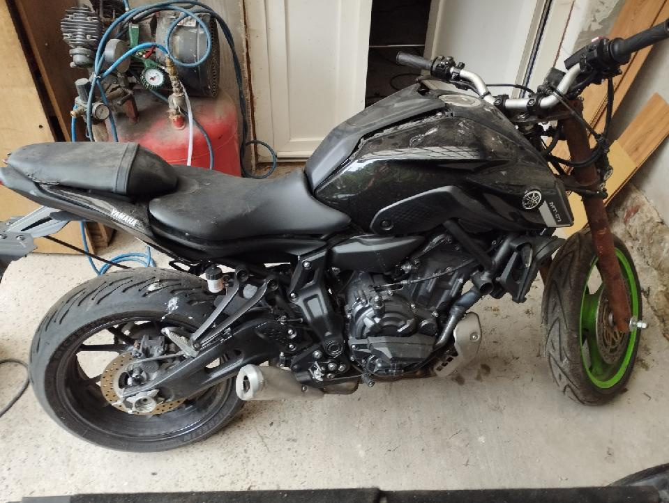 Yamaha MT-09 14,15 SP 20,SP 21 ,25,MT-07 23 na díly - 5