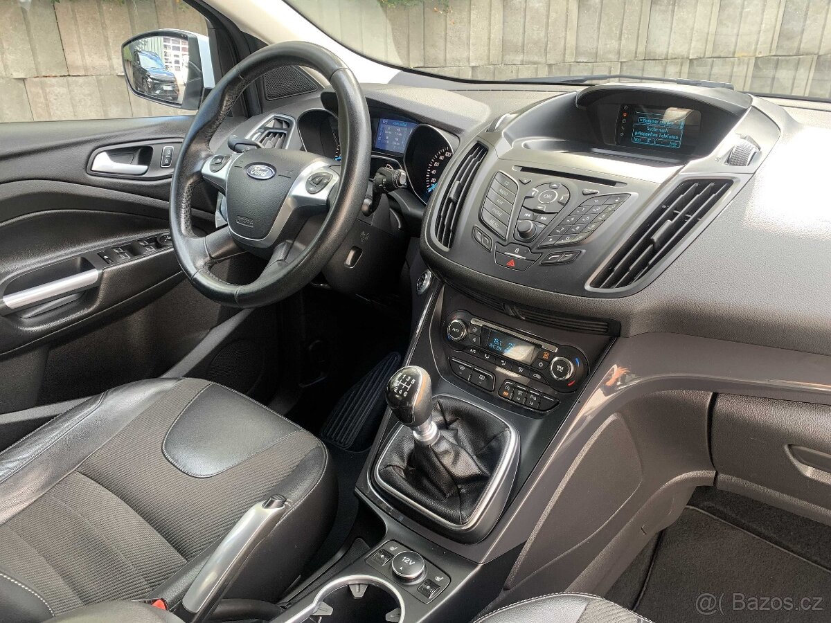 Ford Kuga 1.5 benzin 110 kW SERVISKA r.v. 2015 - 5