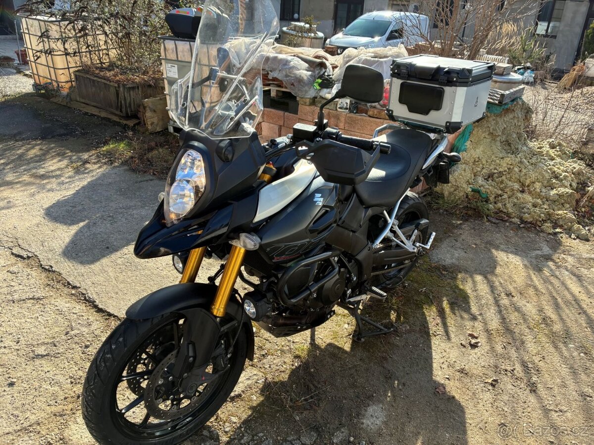 Prodám Suzuki Strom DL 1000 - 5